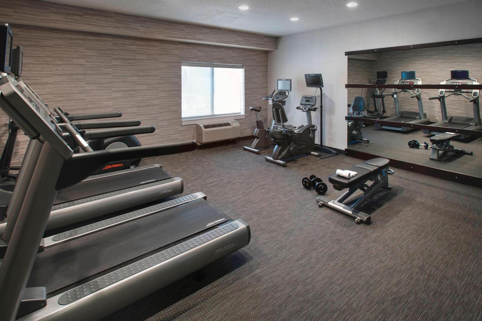 Courtyard By Marriott Lebanon Hotell Eksteriør bilde